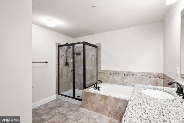 42572 WILDLY TER, Ashburn, VA 20148