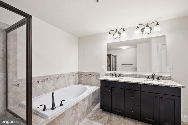 42572 WILDLY TER, Ashburn, VA 20148