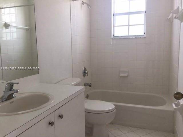 3350 NE 13th Cir Dr 201-21, Homestead, FL 33033