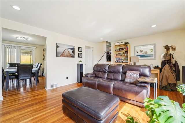 7890 Mark Drive, Penn Hills, PA 15147