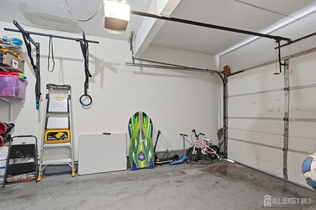 23 Scotto Place, South Brunswick, NJ 08810