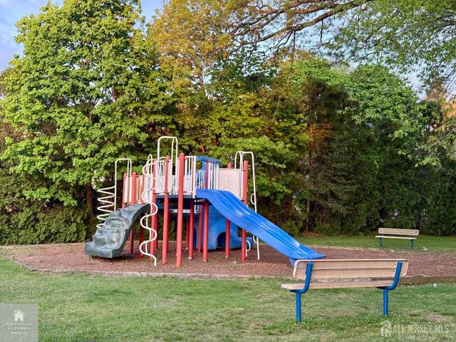 23 Scotto Place, South Brunswick, NJ 08810