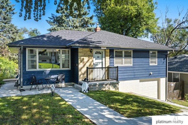 6320 Pratt Street, Omaha, NE 68104