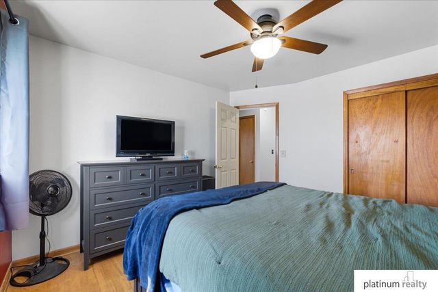 6320 Pratt Street, Omaha, NE 68104