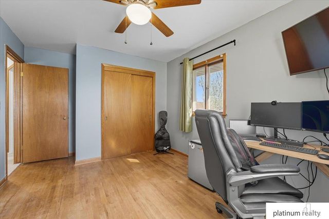 6320 Pratt Street, Omaha, NE 68104