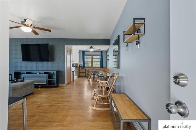 6320 Pratt Street, Omaha, NE 68104