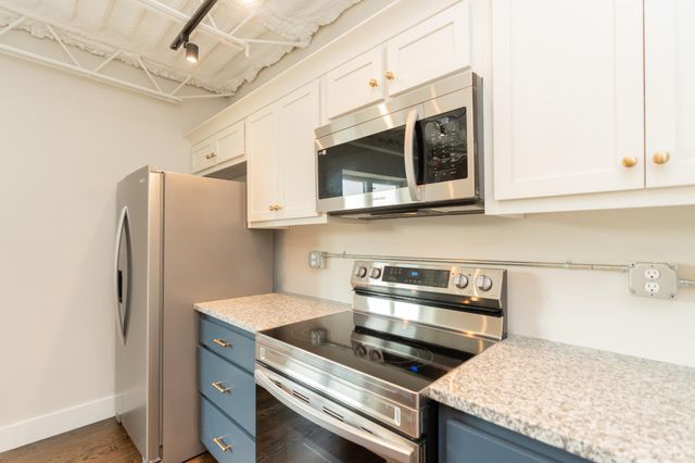 614 E Main St # 205, Chattanooga, TN 37408