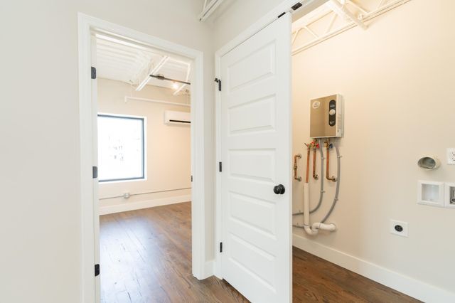 614 E Main St # 205, Chattanooga, TN 37408