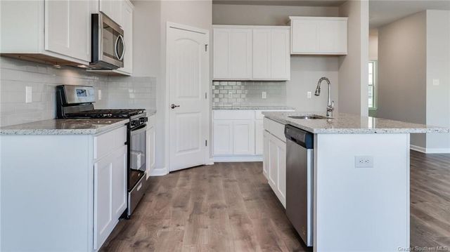 4689 E Ridge Road, Lake Charles, LA 70607