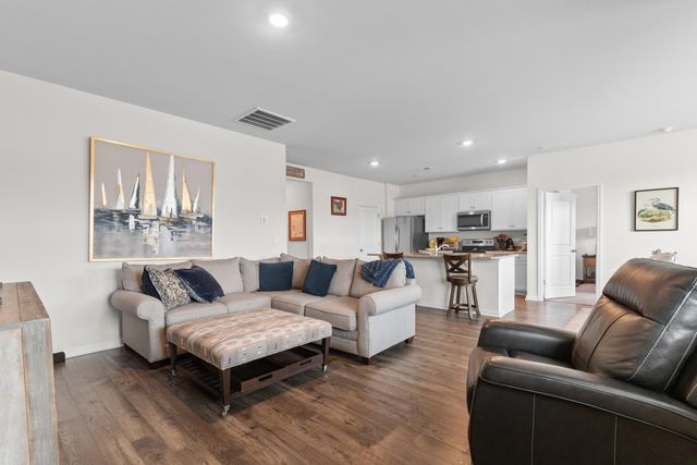 1143 Sennema Circle, Myrtle Beach, SC 29588