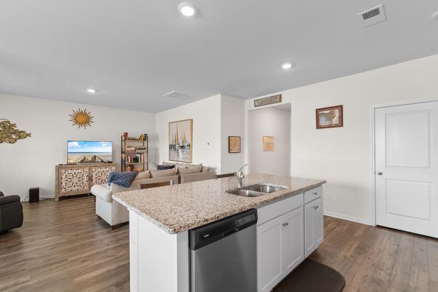 1143 Sennema Circle, Myrtle Beach, SC 29588
