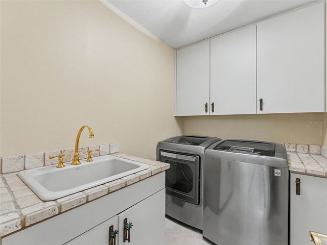 6626 CRESCENT LAKE DRIVE, Lakeland, FL 33813