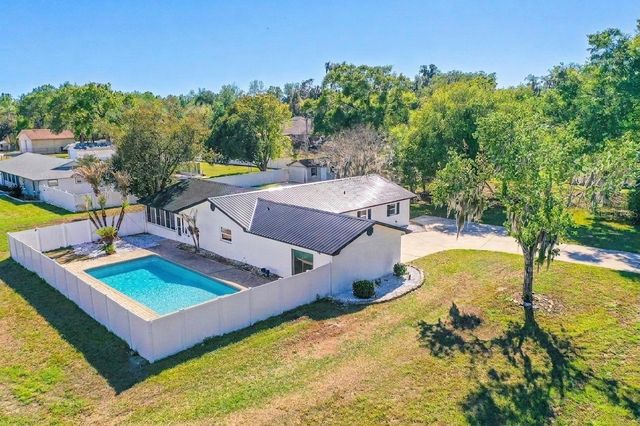 4006 HOLLYHEAD CIRCLE S, Lakeland, FL 33811