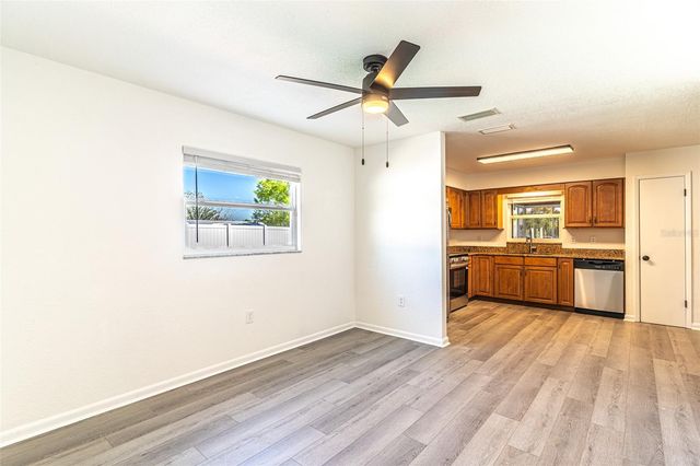 4006 HOLLYHEAD CIRCLE S, Lakeland, FL 33811