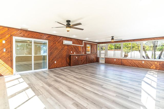 4006 HOLLYHEAD CIRCLE S, Lakeland, FL 33811