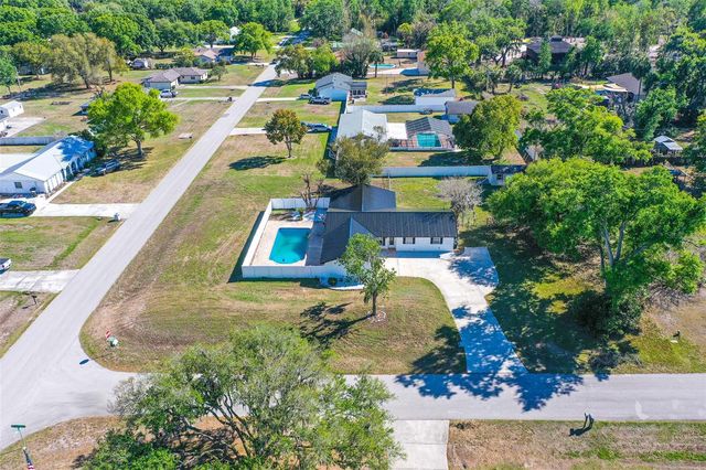 4006 HOLLYHEAD CIRCLE S, Lakeland, FL 33811