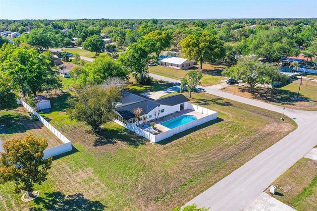 4006 HOLLYHEAD CIRCLE S, Lakeland, FL 33811