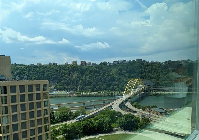 320 Ft. Duquesne Blvd. 24M, Downtown Pgh, PA 15222