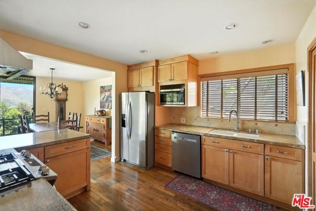 730 Basin Drive, Topanga (los Angeles), CA 90290