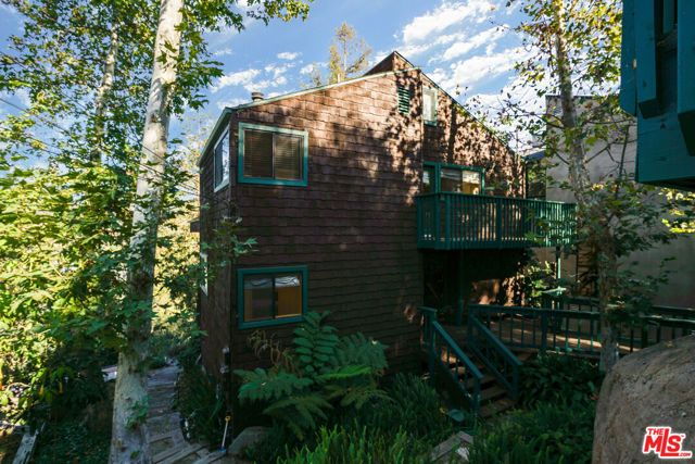 730 Basin Drive, Topanga (los Angeles), CA 90290