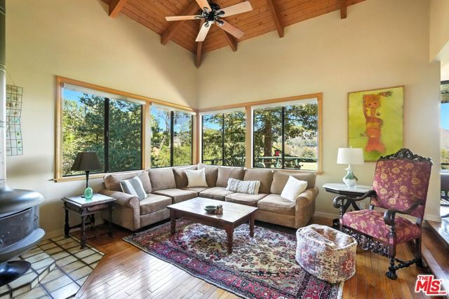 730 Basin Drive, Topanga (los Angeles), CA 90290
