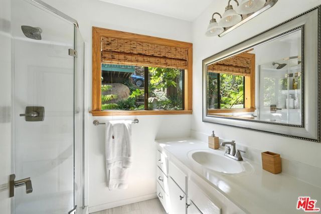 730 Basin Drive, Topanga (los Angeles), CA 90290