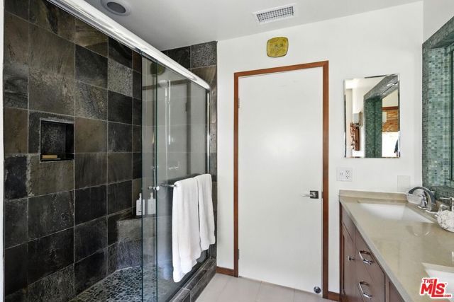730 Basin Drive, Topanga (los Angeles), CA 90290
