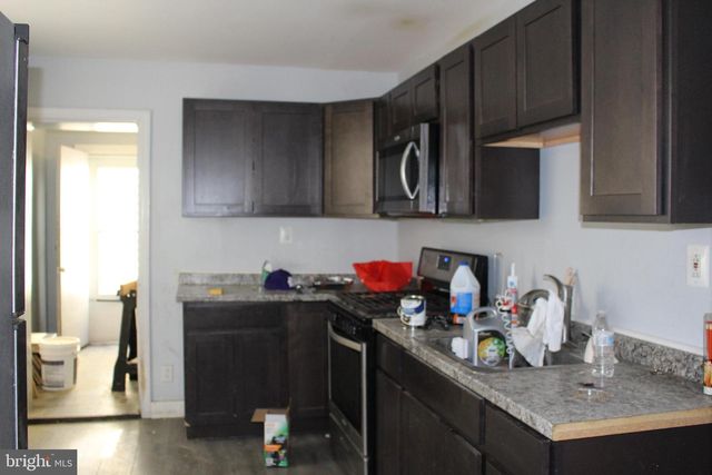 709 BERKLEY ST, Camden, NJ 08103