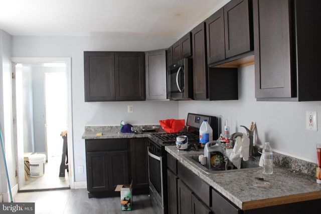 709 BERKLEY ST, Camden, NJ 08103