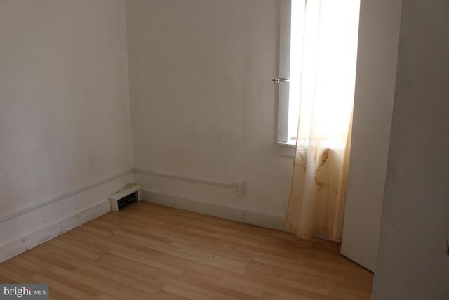 709 BERKLEY ST, Camden, NJ 08103