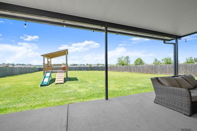 6512 Union Dr, Addis, LA 70710