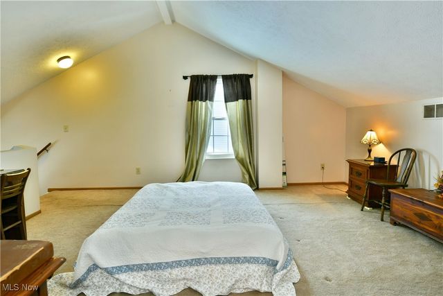 3339 Eagles Loft, Cortland, OH 44410