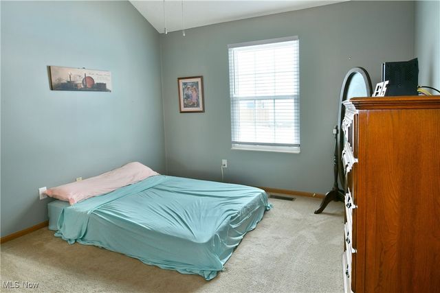 3339 Eagles Loft, Cortland, OH 44410