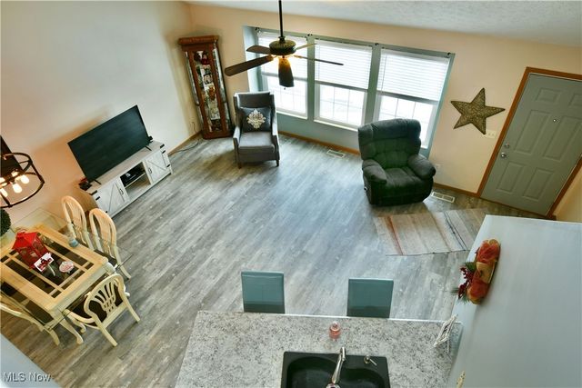 3339 Eagles Loft, Cortland, OH 44410