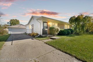 4709 Stillwell Avenue, Lansing, MI 48911