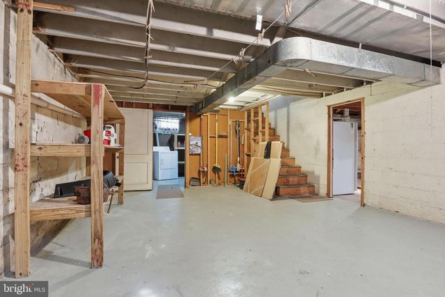 339 FREDRICK CT, York, PA 17403