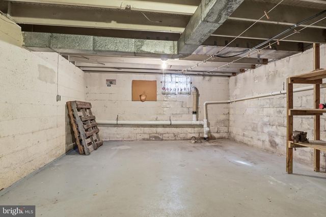 339 FREDRICK CT, York, PA 17403