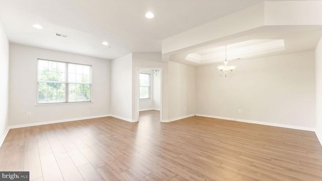 4427-B BEECHSTONE LN, Fairfax, VA 22033