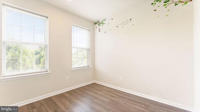 4427-B BEECHSTONE LN, Fairfax, VA 22033