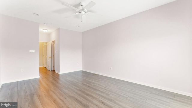 4427-B BEECHSTONE LN, Fairfax, VA 22033