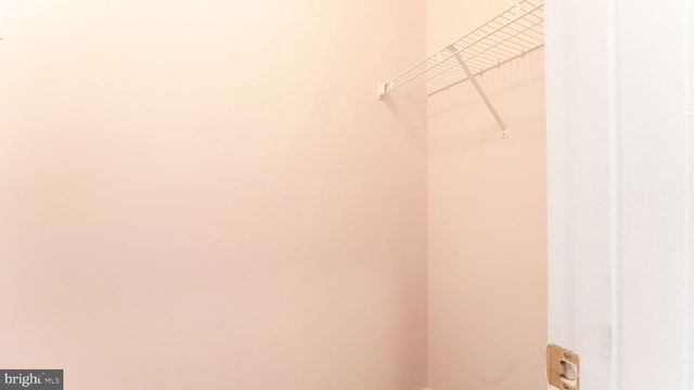 4427-B BEECHSTONE LN, Fairfax, VA 22033