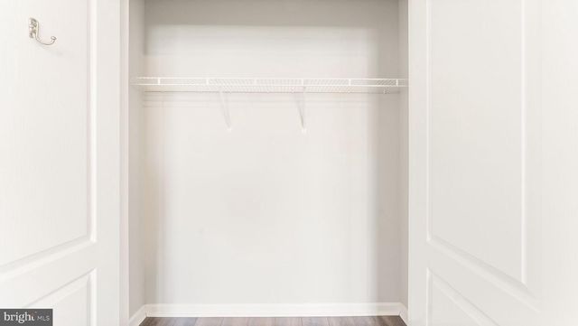 4427-B BEECHSTONE LN, Fairfax, VA 22033