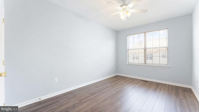 4427-B BEECHSTONE LN, Fairfax, VA 22033