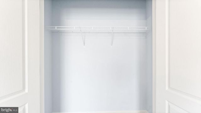 4427-B BEECHSTONE LN, Fairfax, VA 22033