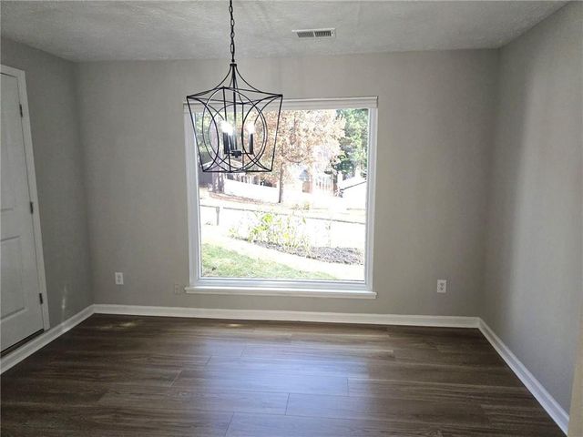 10085 Old Woodland Entry, Johns Creek, GA 30022