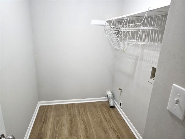 10085 Old Woodland Entry, Johns Creek, GA 30022