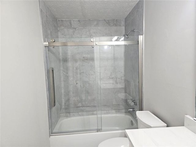 10085 Old Woodland Entry, Johns Creek, GA 30022