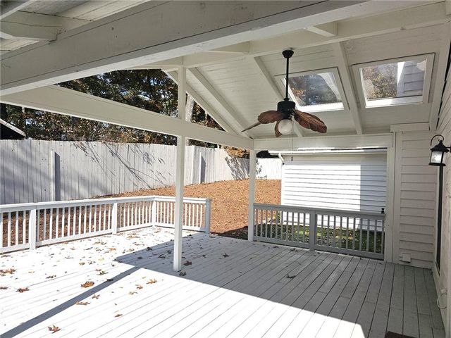 10085 Old Woodland Entry, Johns Creek, GA 30022