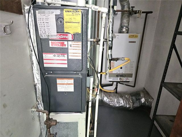 10085 Old Woodland Entry, Johns Creek, GA 30022