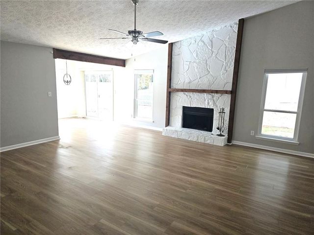 10085 Old Woodland Entry, Johns Creek, GA 30022